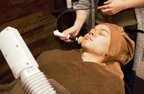 02 おとこの顔整疲労ケア